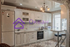 2-к. квартира, 64 м², 8/10 эт.