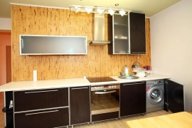 2-к. квартира, 80 м², 1/5 эт.