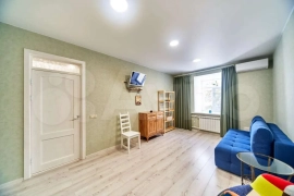 2-к. квартира, 54 м², 1/4 эт.
