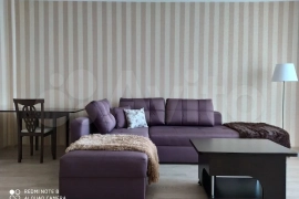 2-к. квартира, 80 м², 7/9 эт.