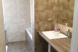 2-к. квартира, 61 м², 4/10 эт.